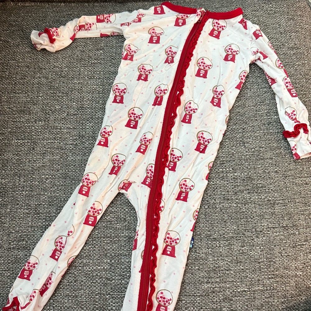 The KicKee Pants Footie with 2 Way Zipper